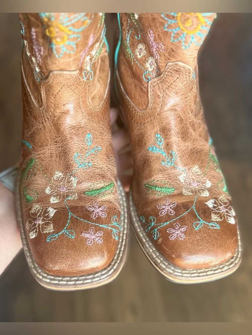 Smokey Mountain Girls Boots Brown/Turquoise Lining and Floral Embroidery Sz 13.5